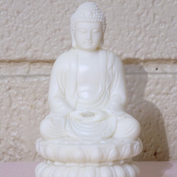 SHAKYAMUNI BUDDHA WHITE STATUE-Dhyana Samadhi-Resin-4.5"-Meditation-Mudra New - Picture 7 of 14